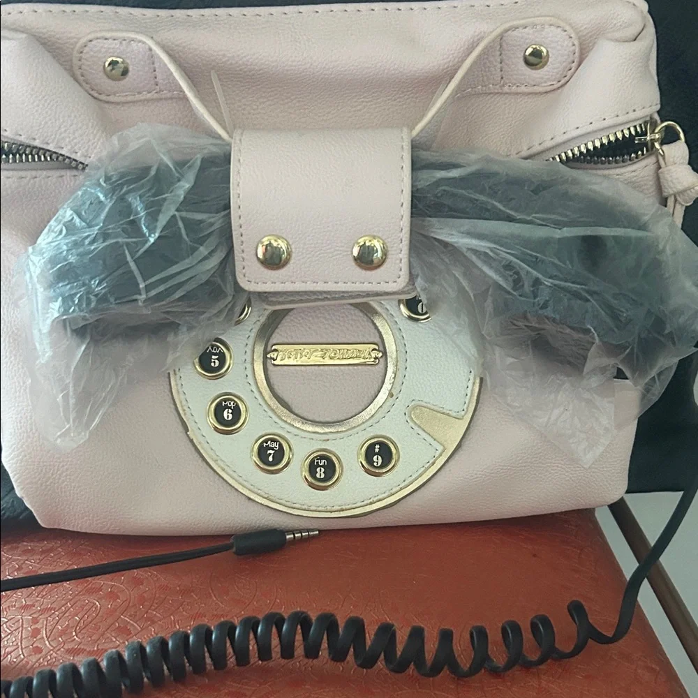 Betsey Johnson Kitsch Phone Tote - Picture 3 of 6